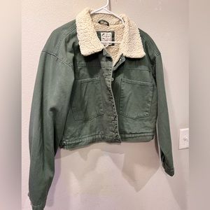 Cropped Sherpa jean jacket